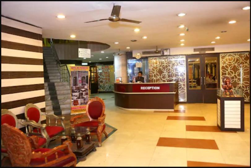 Hotel Ng Paradise Jagādhri Kültér fotó